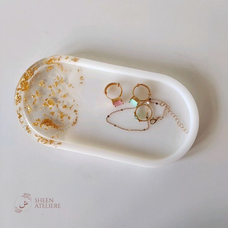 Resin Capsule Trinket Tray